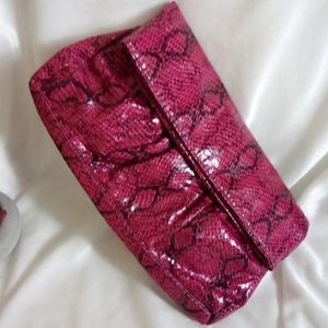 New Steve Madden Pink & Black Snake Skin Clutch Purse